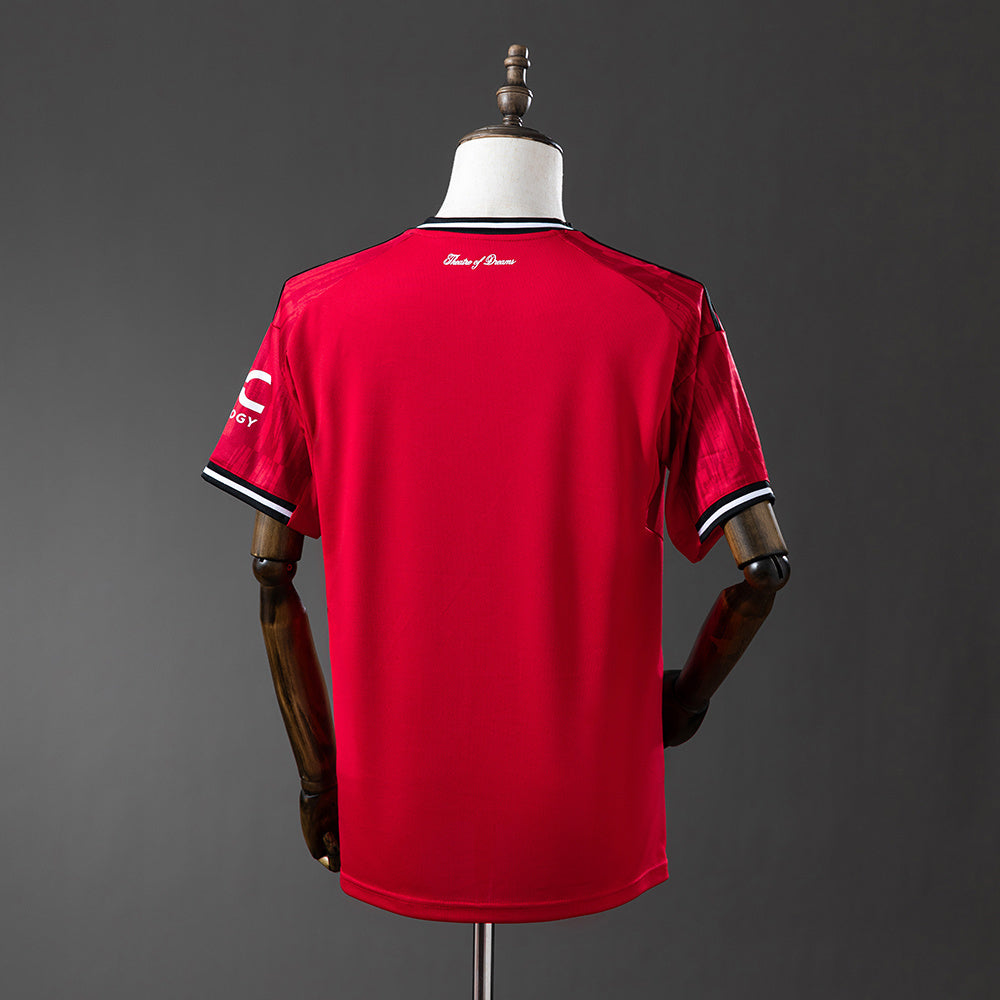 Manchester United  Home Football shirt 2025/26