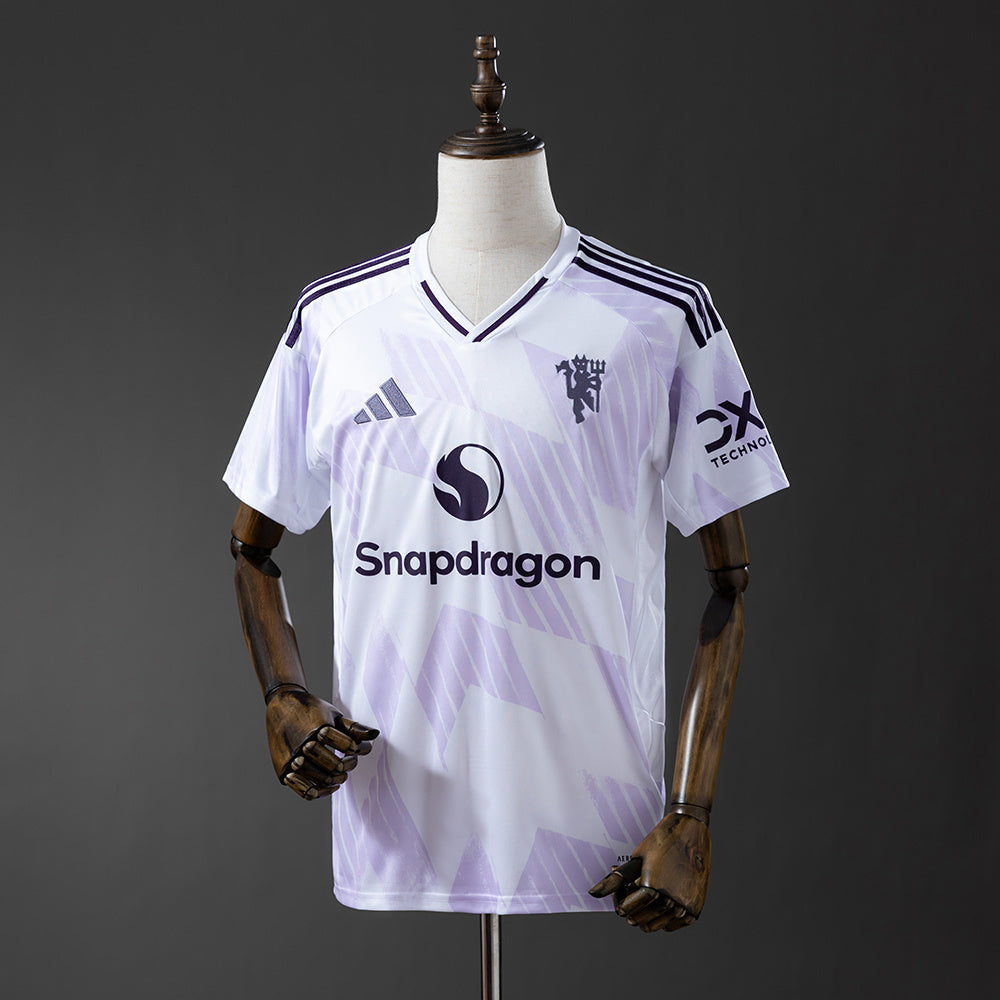 Manchester United Away Football shirt 2025/26